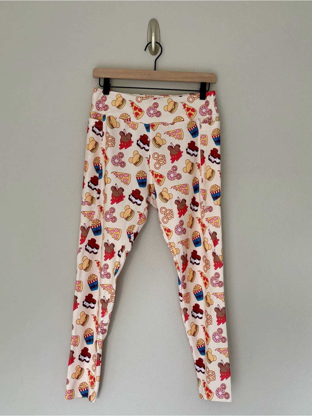 Charlie's Project Disney Theme Park Treats Leggings Pockets OS 4-14